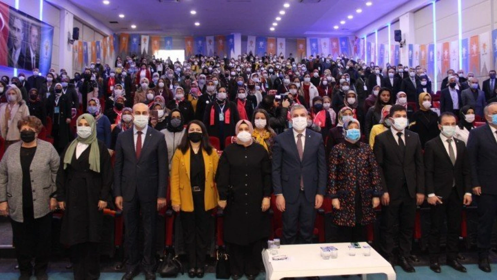 AK Parti Kastamonu İl Kadın Kolları 6. Olağan Kongresi yapıldı