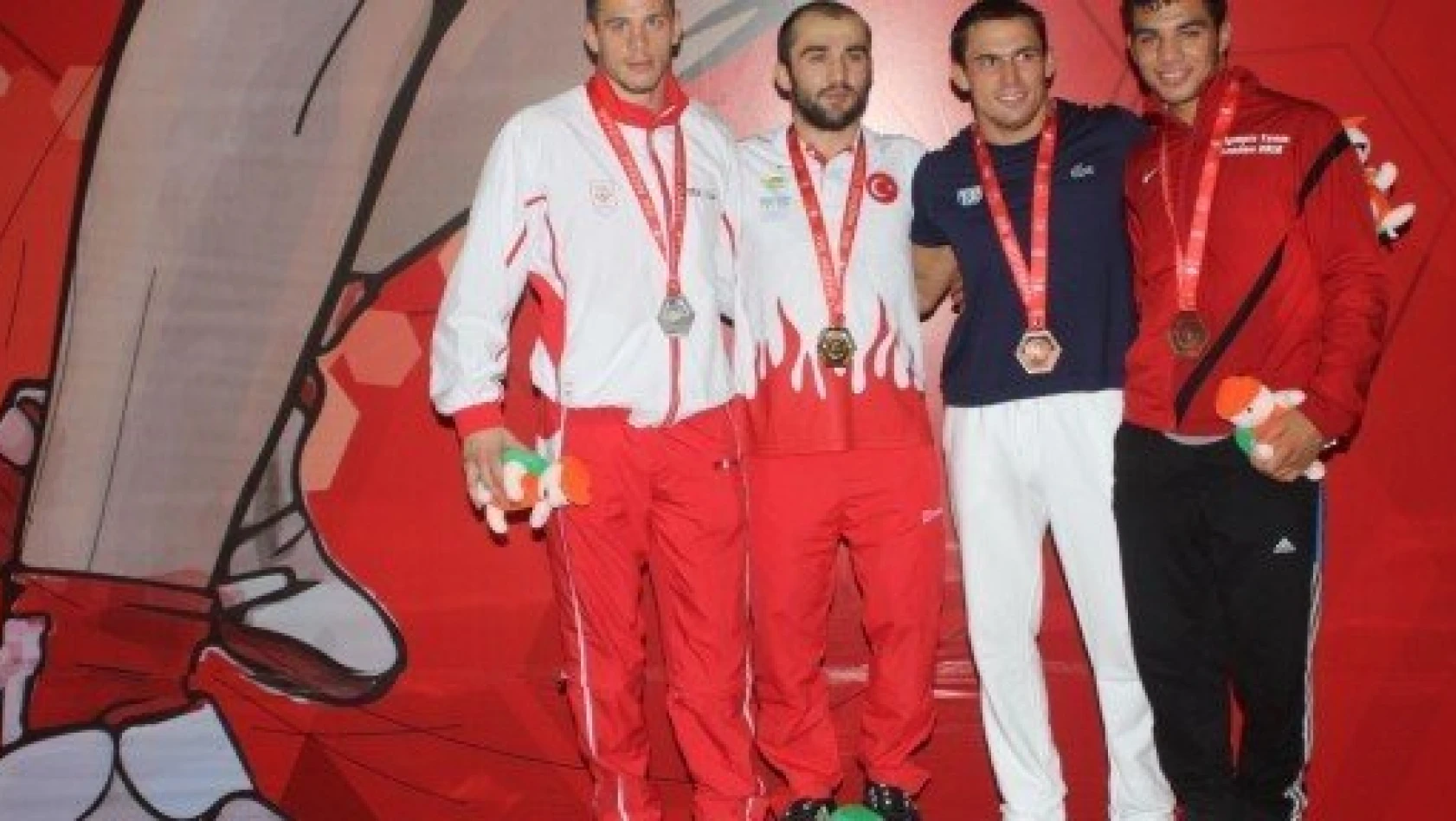 Akdeniz Oyunlarında Türk Güreşçiler 2 altın ve bir gümüş madalya daha kazandı