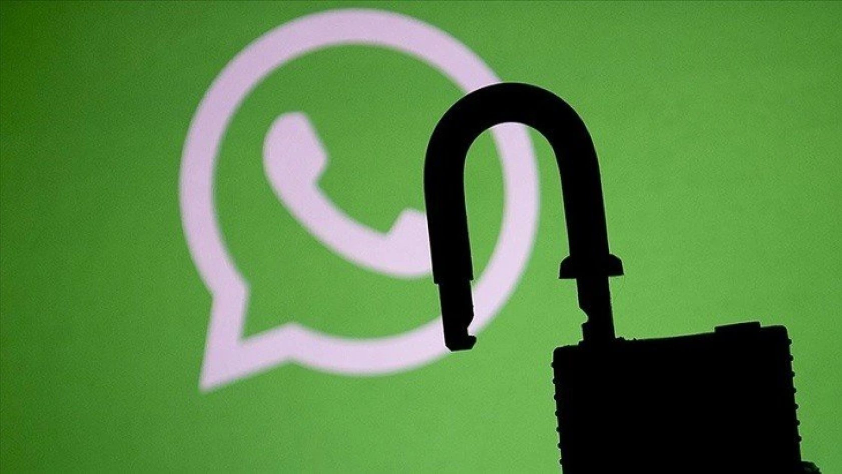 Almanya'da istihbarat WhatsApp'taki yazışmaları okuyabilecek
