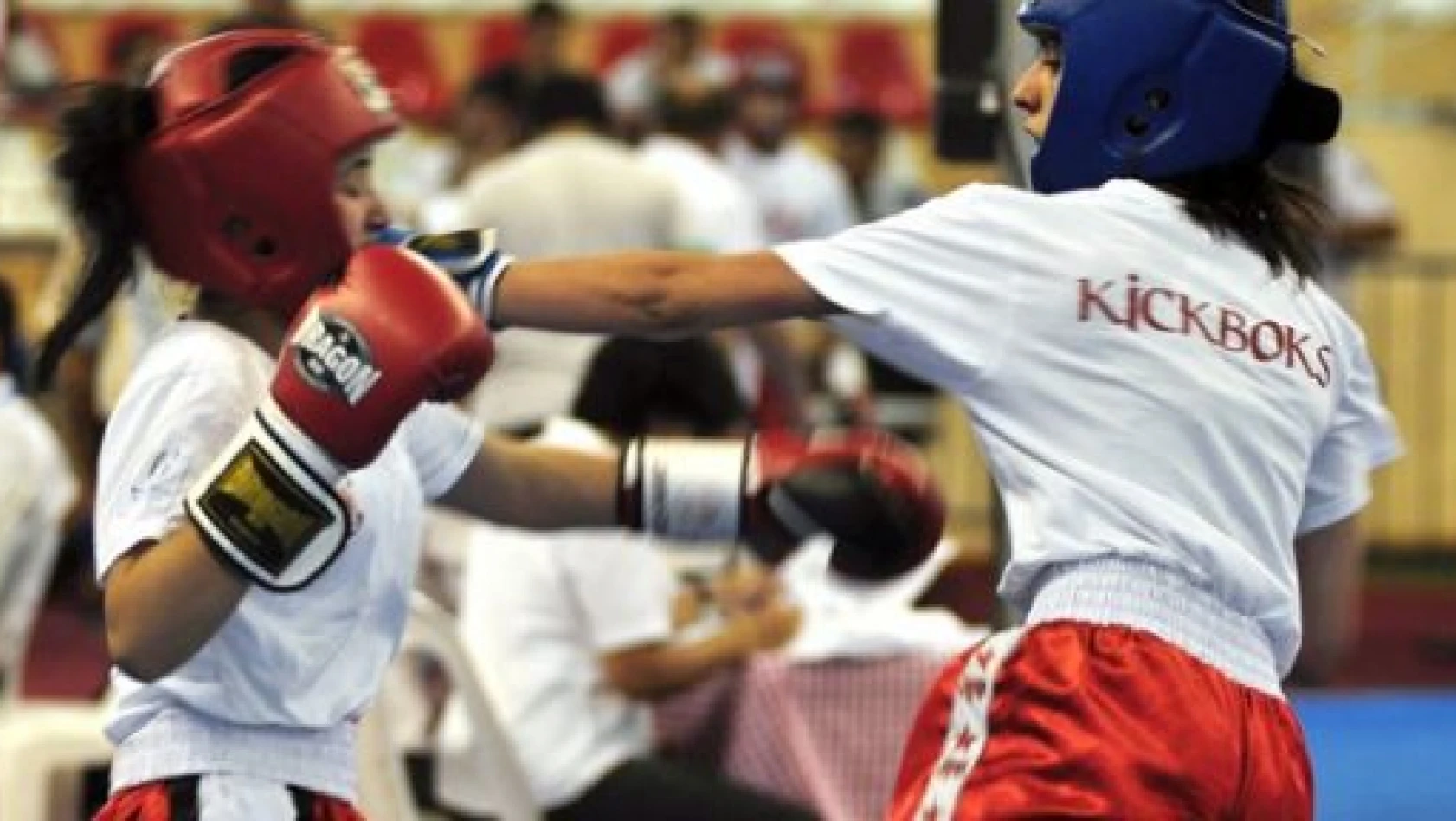 Antalya Dünya Kick Boks Şampiyonası Başlıyor.