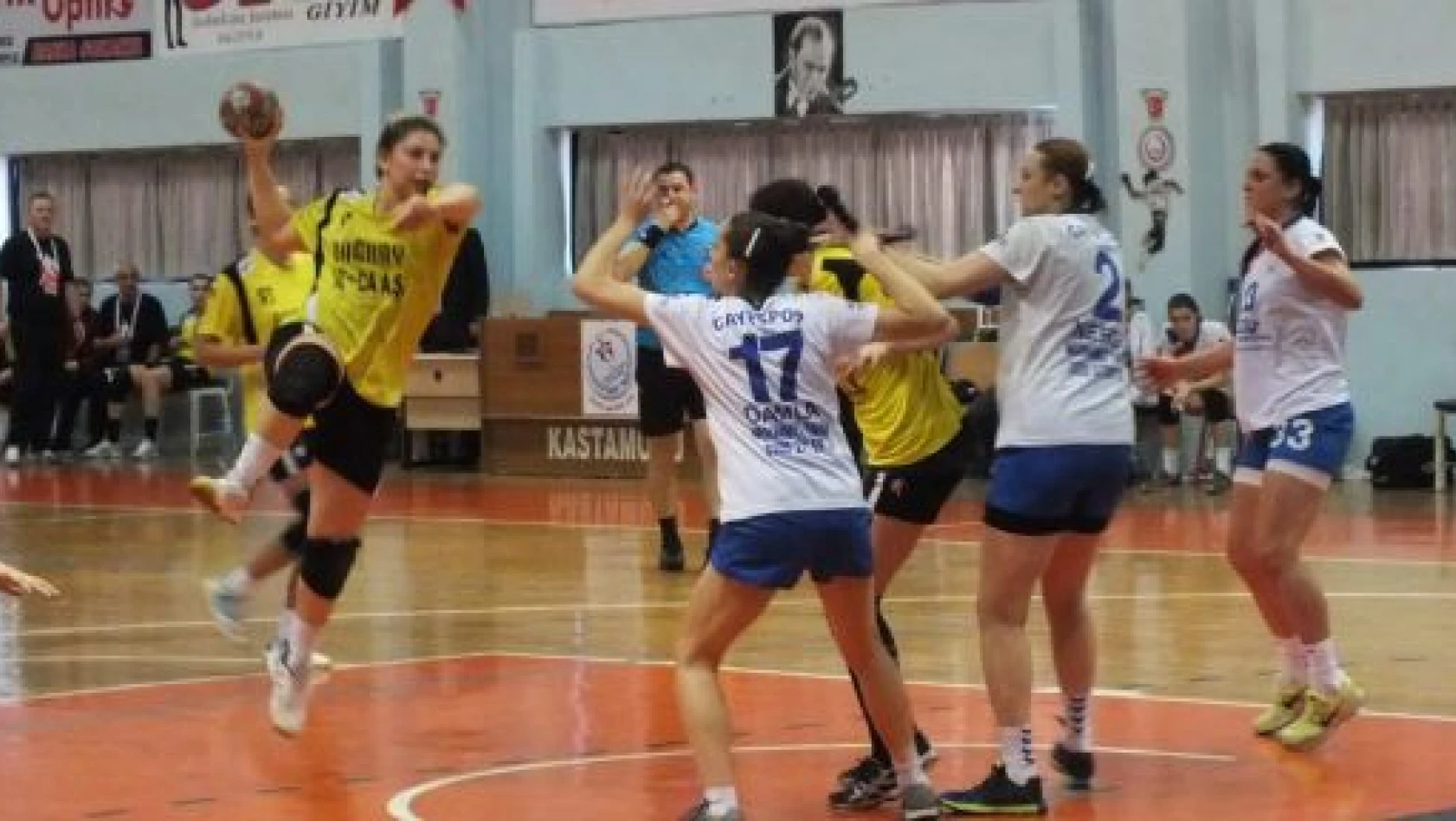 Araç Belediyespor, Gazete Yenimahalle Gençlik Spor'u mağlup etti