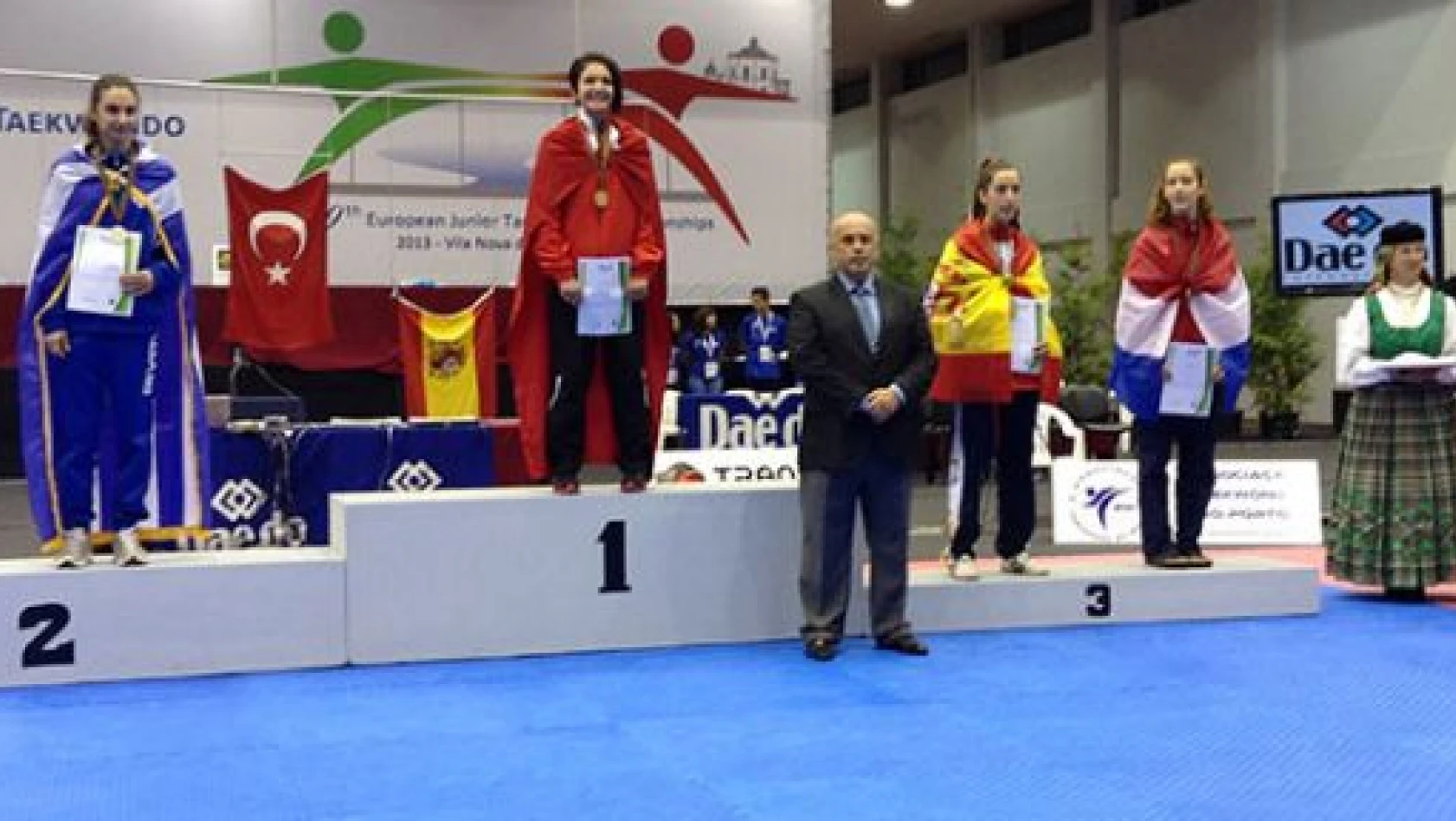 Avrupa Gençler Taekwondo Şampiyonasında İkinci Gün:4 Madalya