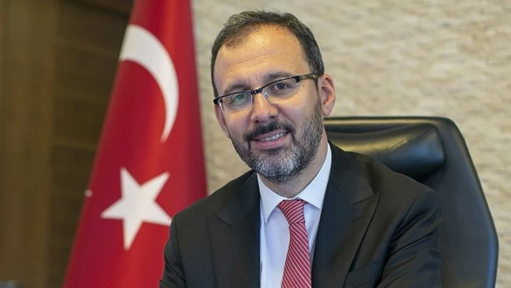 Bakan Kasapoğlu, Belediyespor'u tebrik etti