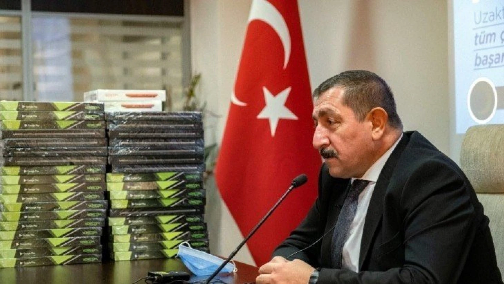 Vidinlioğlu, vatandaşları kitap okumaya davet etti