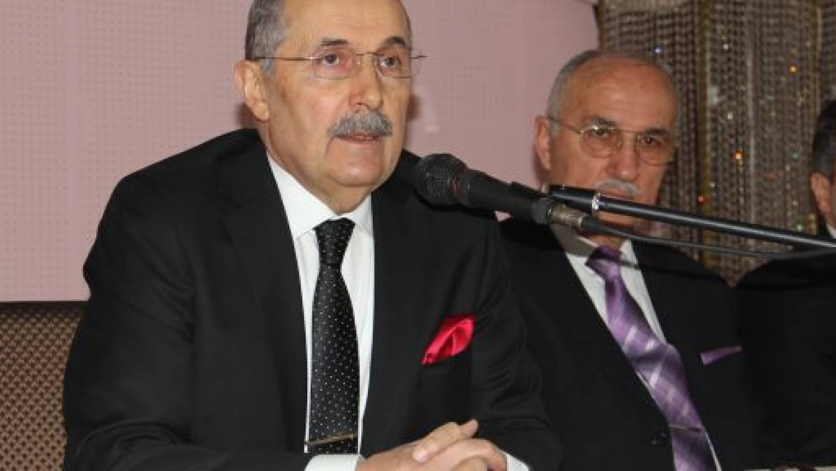 Başkan Canbaz, Belediye Çalışmalarını Değerlendirdi