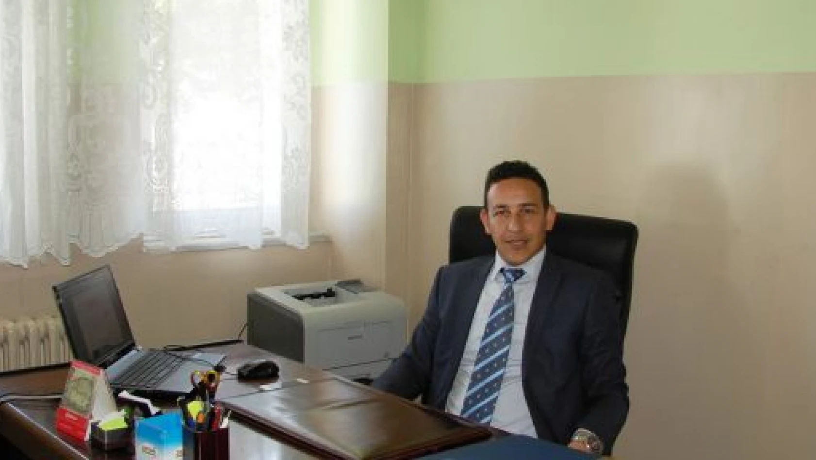 Çatalzeytin'de, Milli Eğitim Şube Müdürü Altan göreve başladı