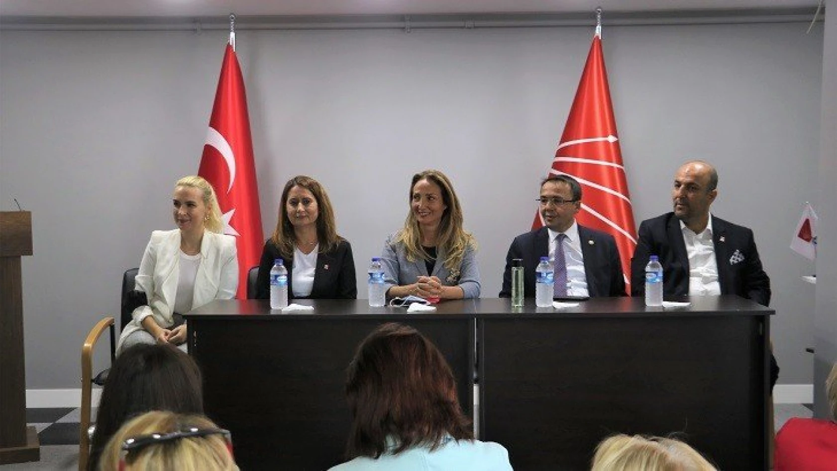 CHP Kadın Kolları Genel Başkanı Nazlıaka Kastamonu'da