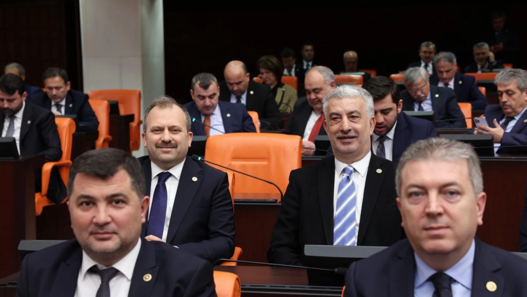 'CHP ve Saadet Meclis'i çalıştırmak istemedi'