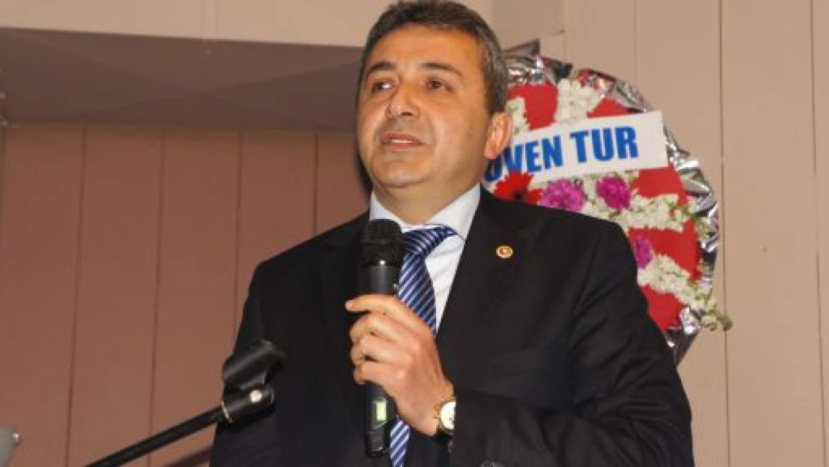 Çınar: 'Turhan Topçuoğlu'nu Kimse Sahiplenemez'