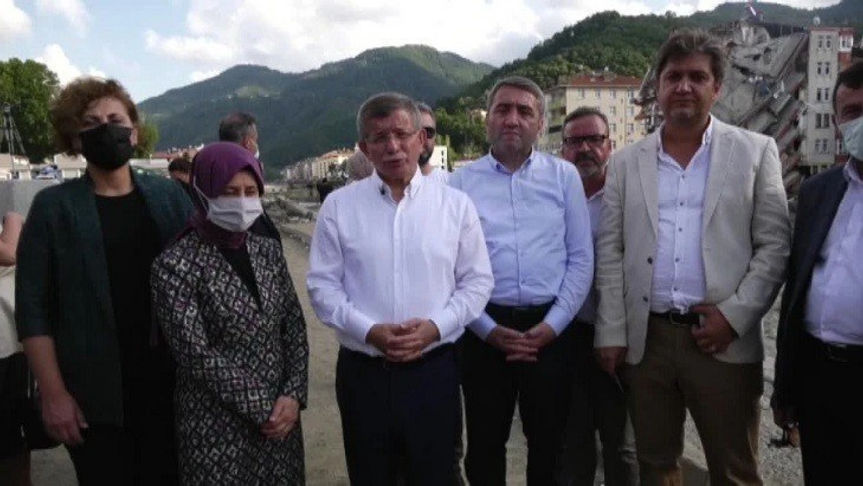 Davutoğlu, Bozkurt ilçesinde incelemelerde bulundu