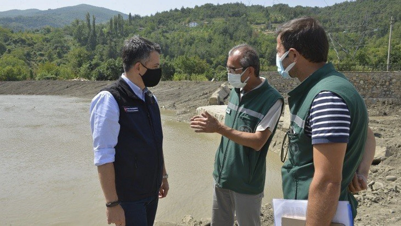 DSİ Ezine Çayı'nda kalıcı tesislerin inşaatına başladı
