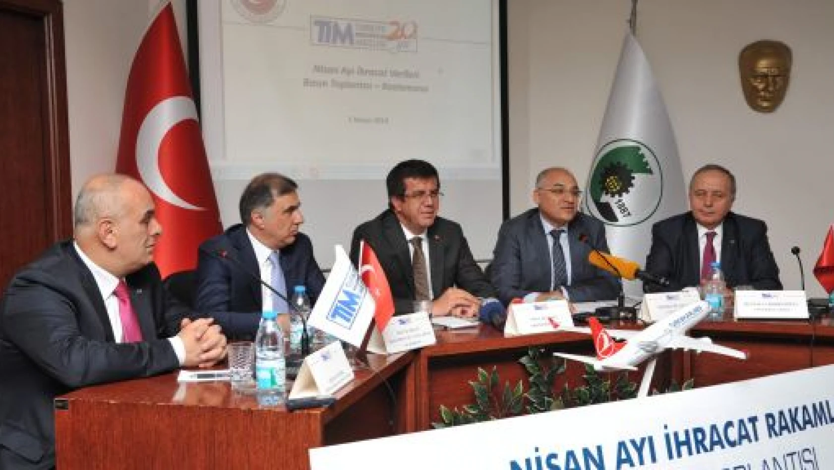 Ekonomi Bakanı Nihat Zeybekçi Kastamonu'da