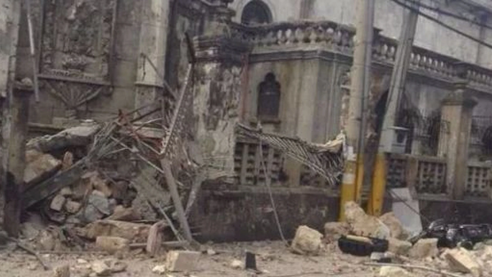 Filipinler Depreminde Ölü Sayısı 161'e Yükseldi 
