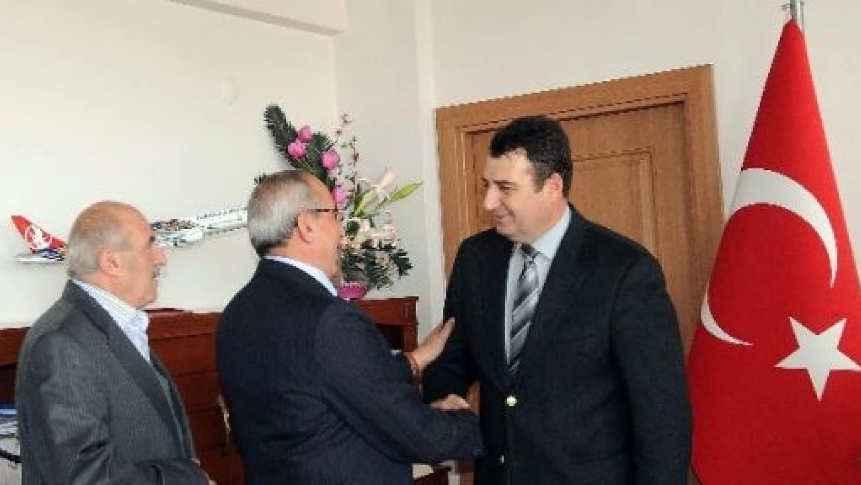 Genel Sekreter Karahasan'a STK'lardan Ziyaret 