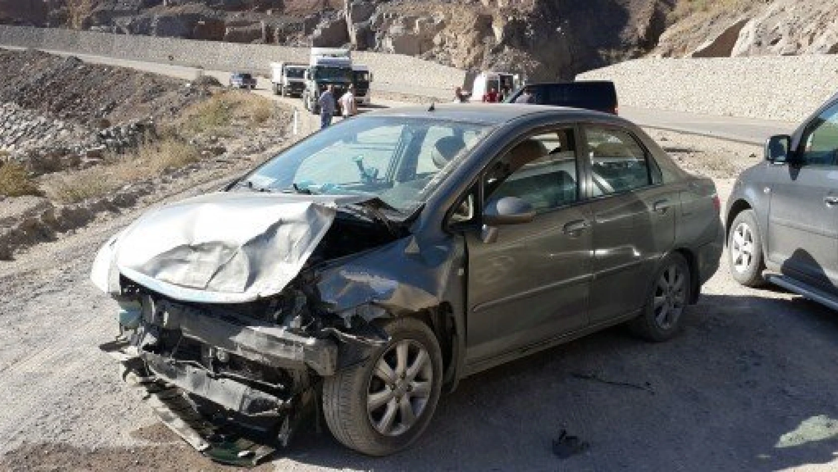 İHA Muhabiri Ağacıkoğlu Erzurum'da Kaza Yaptı