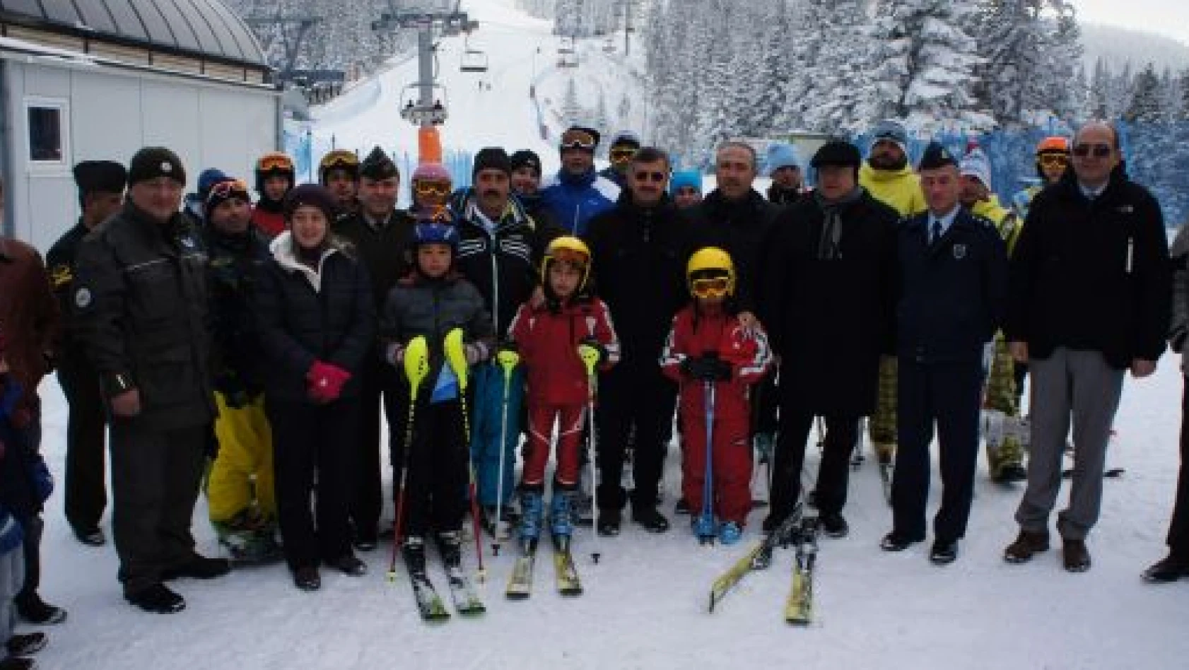 Ilgaz'da Kayak Sezonu Açıldı 