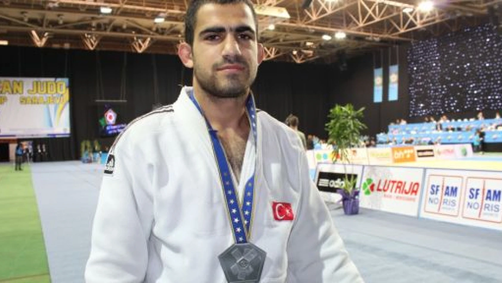 Judoda Ahmet Şahin Kaba, bronz madalya kazandı