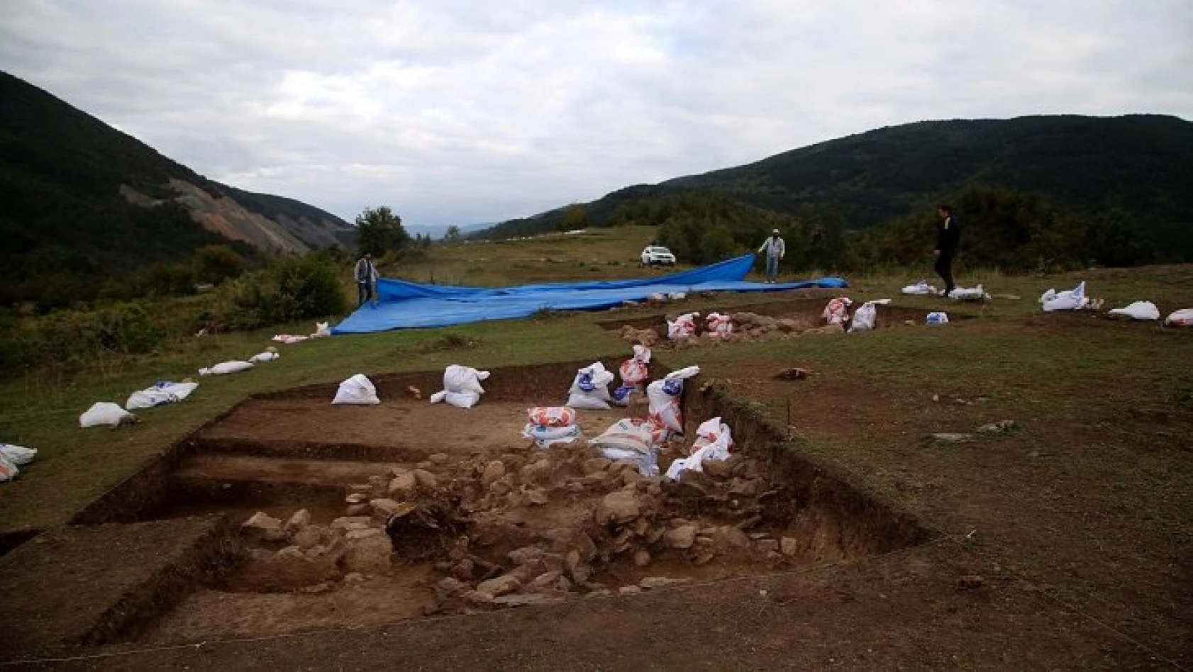 Kahin Tepe'de kazıların bu yılki bölümü tamamlandı