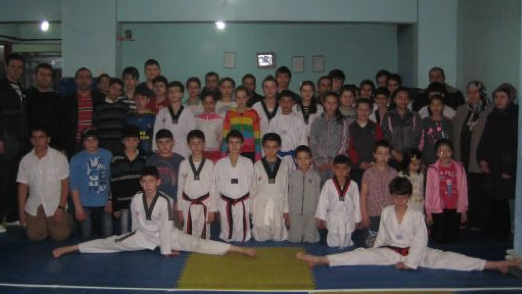 Kasem Taekwondo'da Kuşak Sınavı Heyecanı