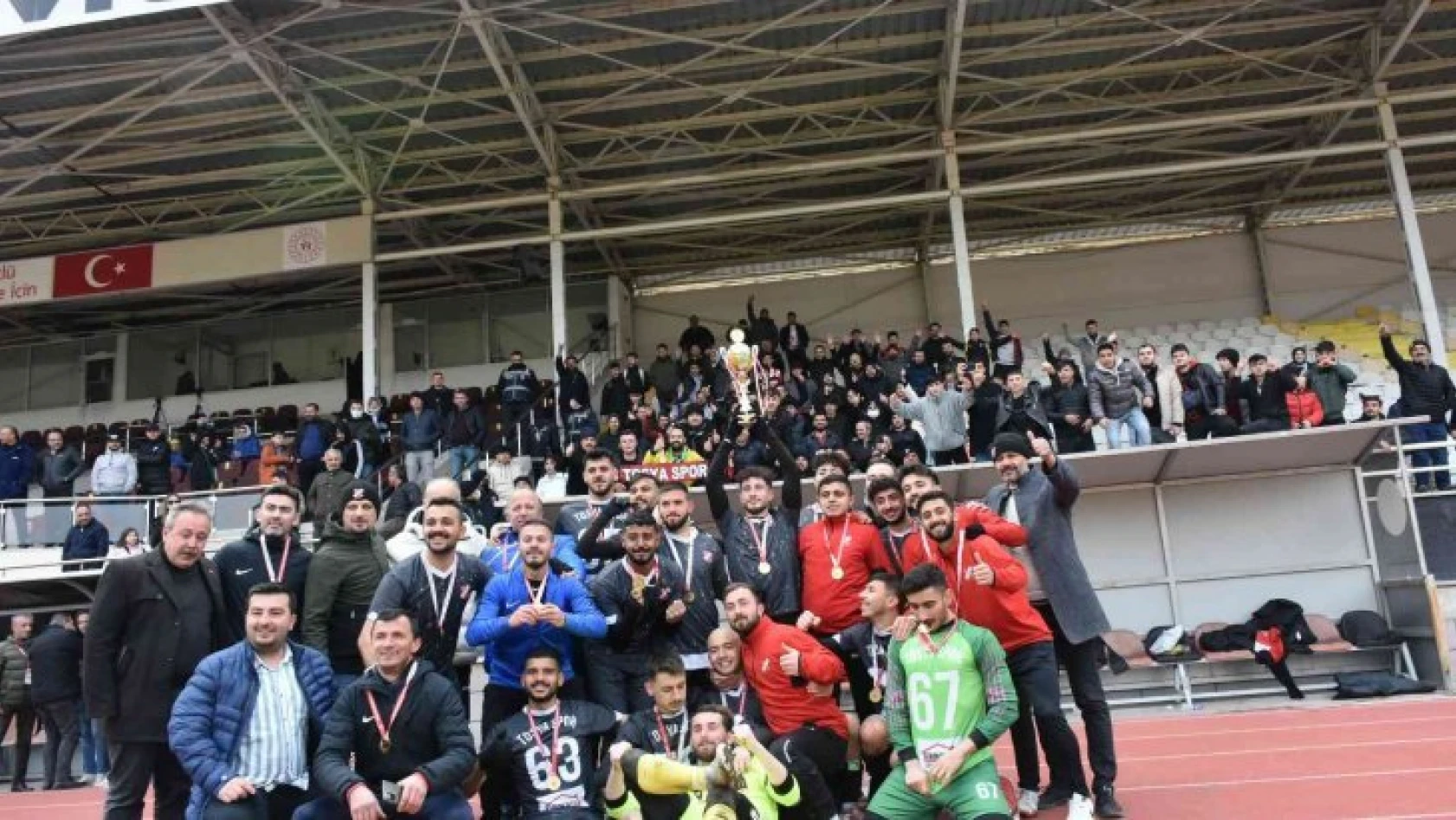 Şampiyon Tosyaspor