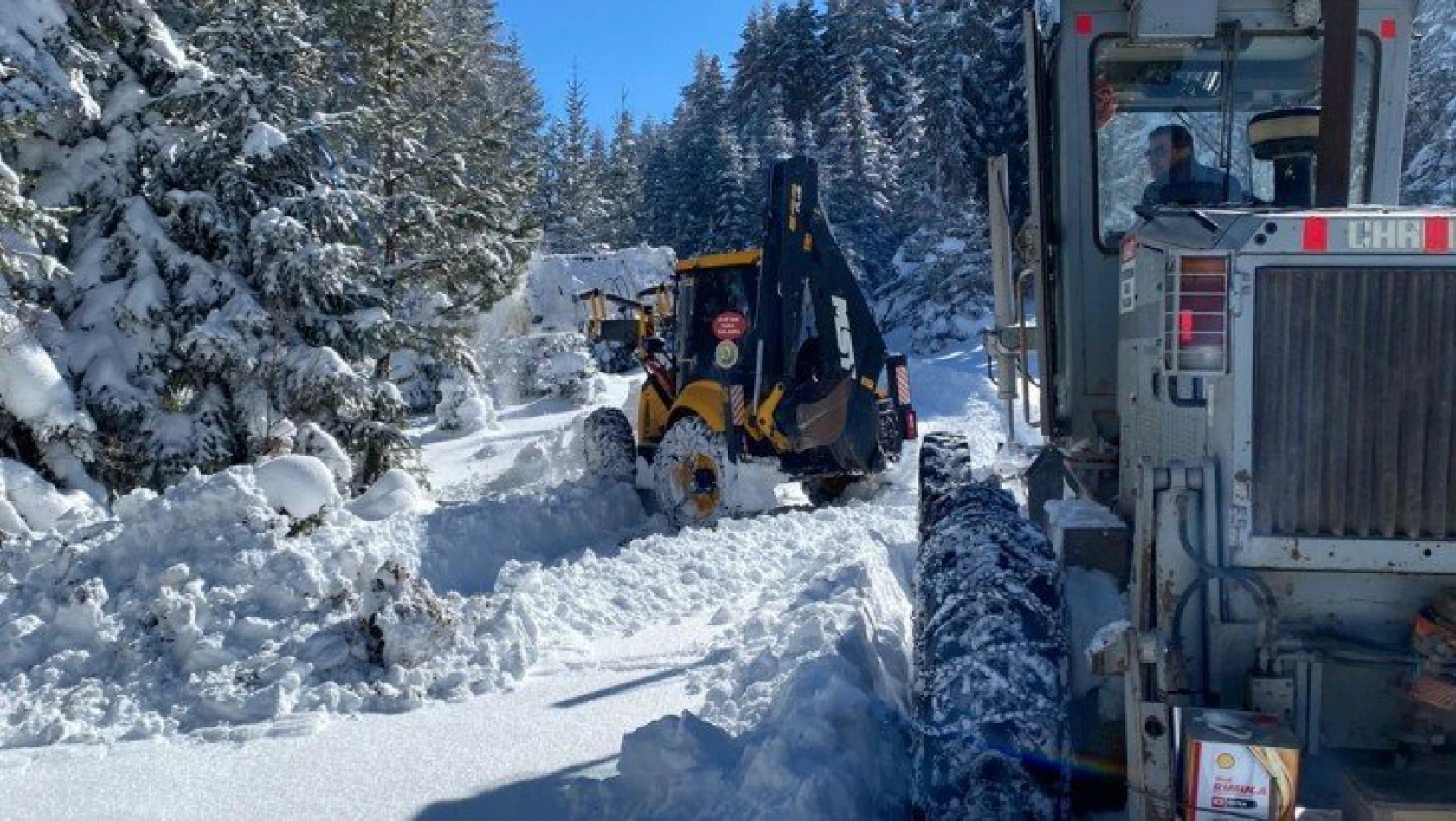 Kastamonu'da kar nedeniyle 47 köye ulaşım sağlanamıyor