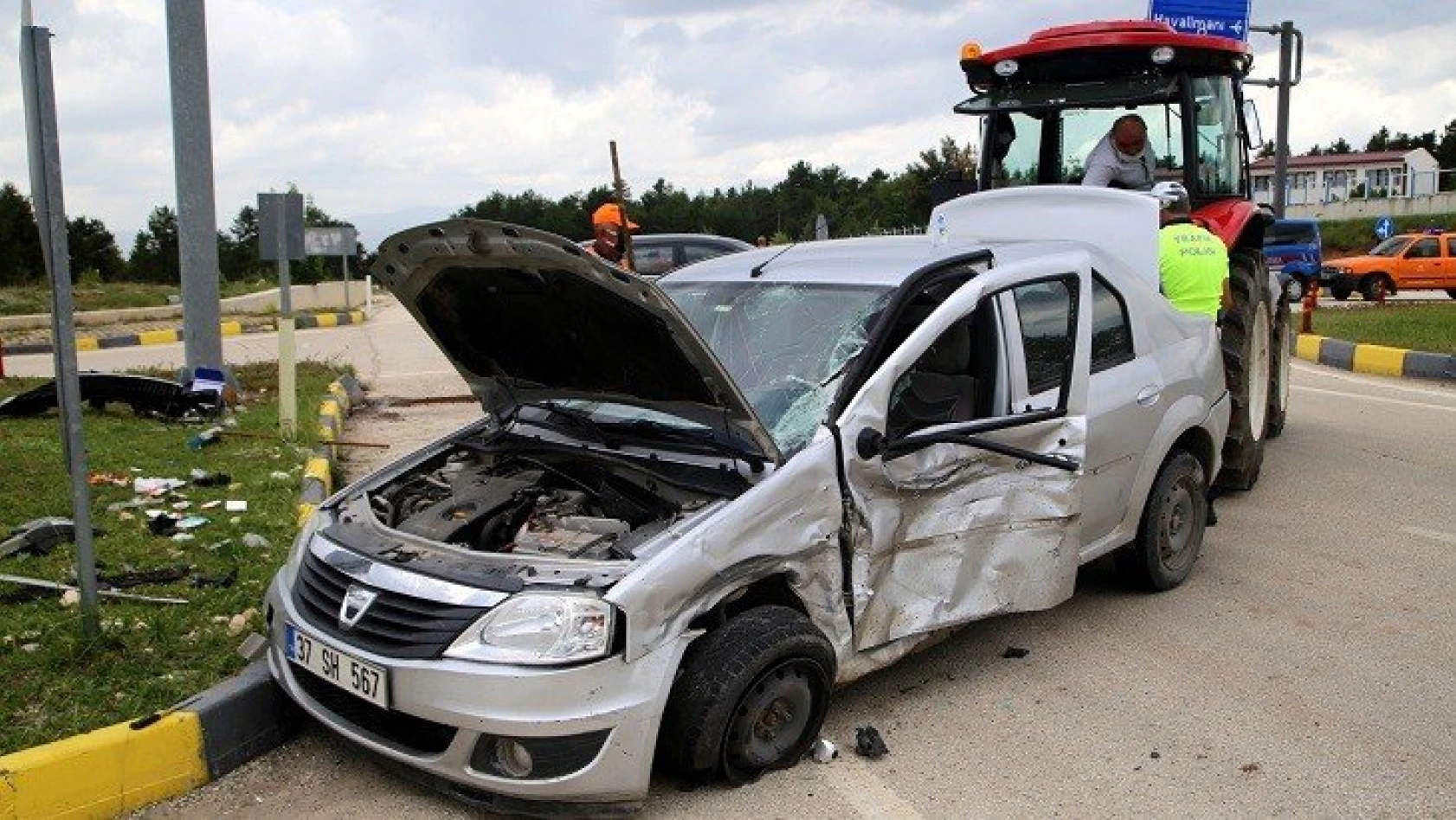 Kastamonu'da otomobille cip çarpıştı: 4 yaralı