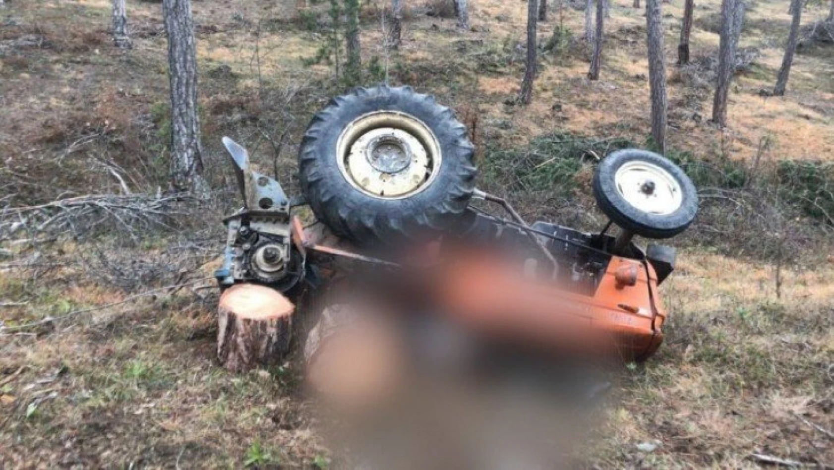 Daday'da tomruk yüklü traktör devrildi: 1 ölü