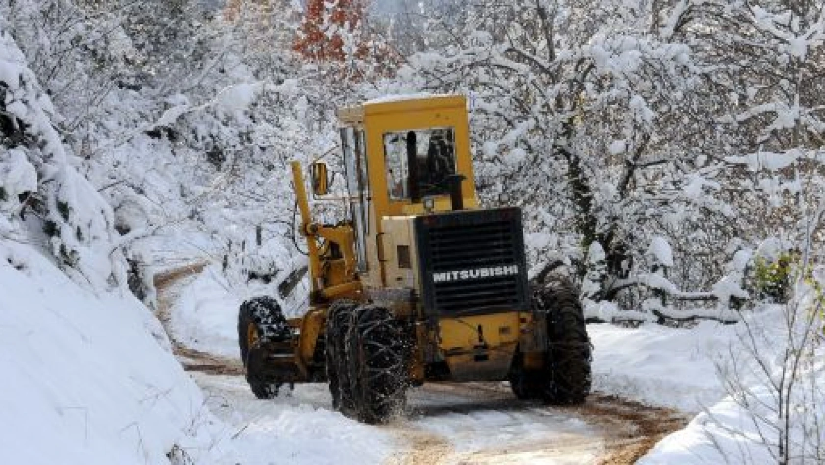 Kastamonu'da Karla Mücadele Çalışmaları Sürüyor
