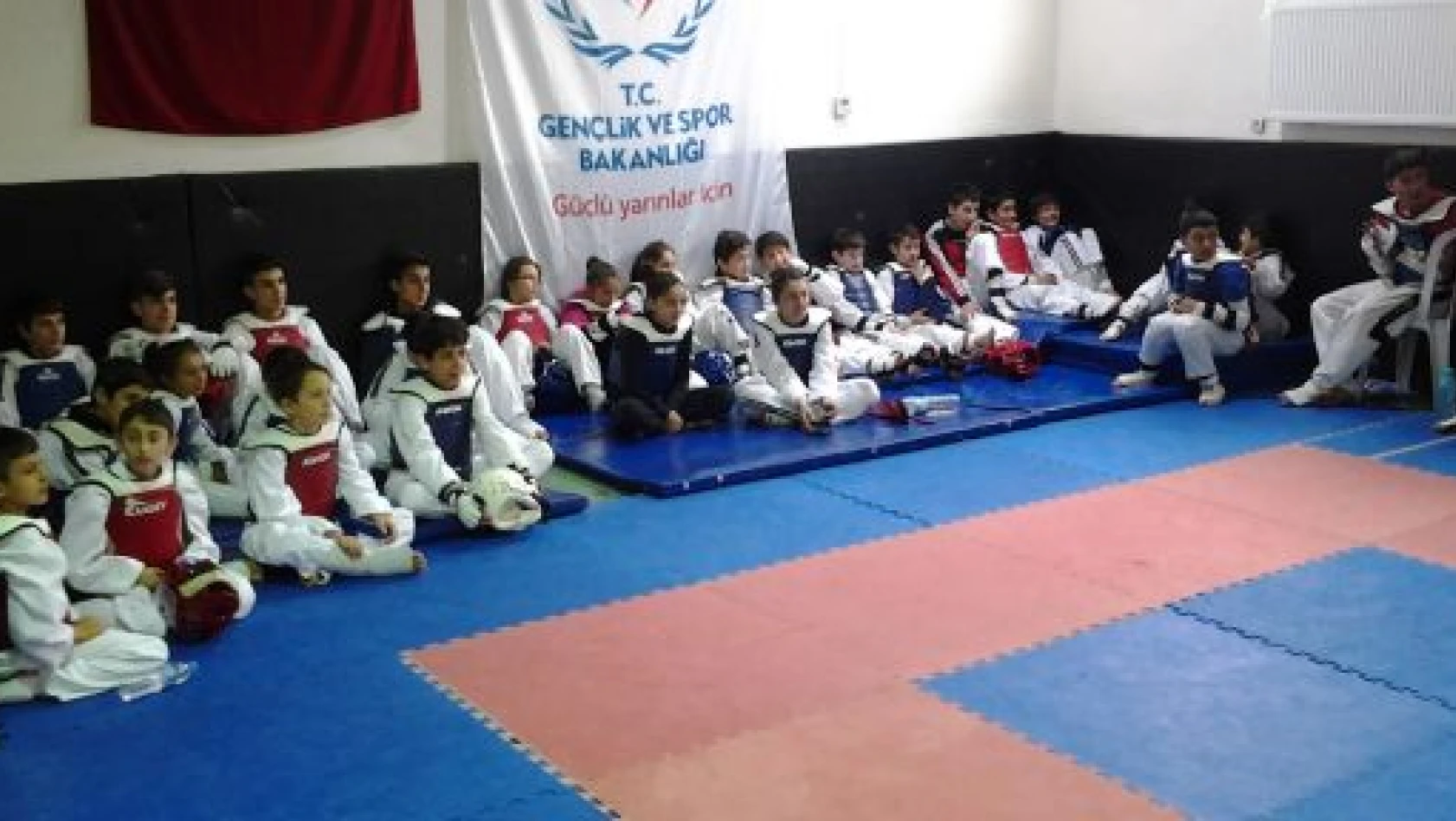 Kastamonu'da Ortak Taekwondo Antrenmanı Yapıldı