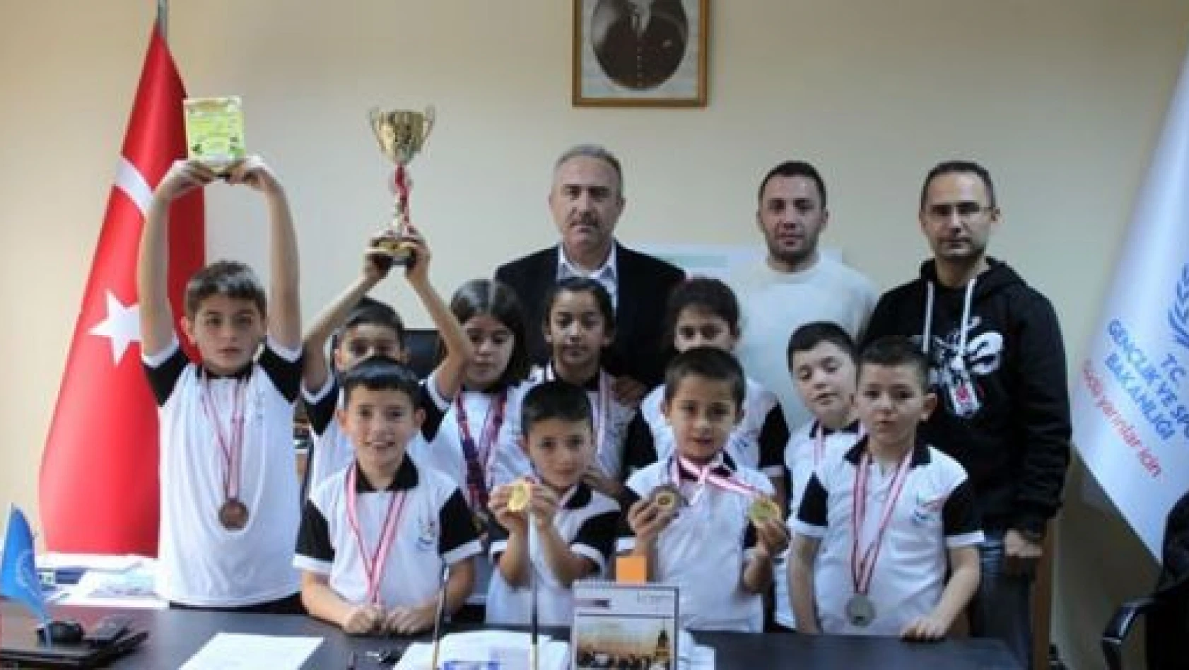 Kastamonulu Sporcular, Badminton'da Üç Madalya Kazandı