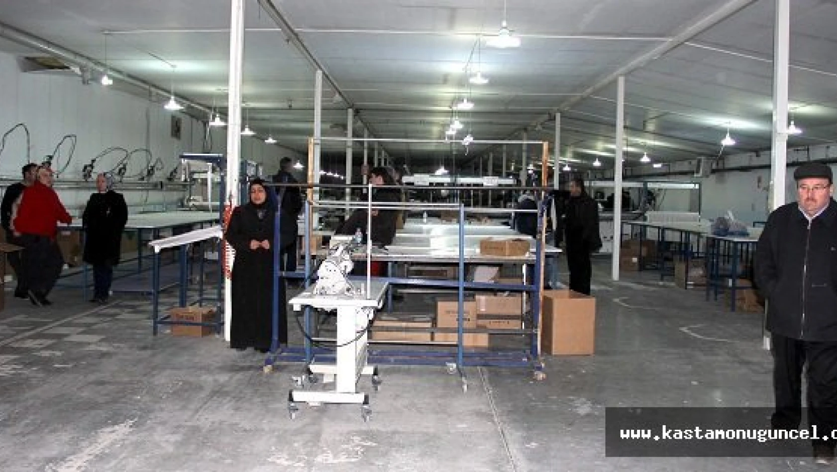 Makineleri Kaçıran Tekstili, İşçiler Bastı