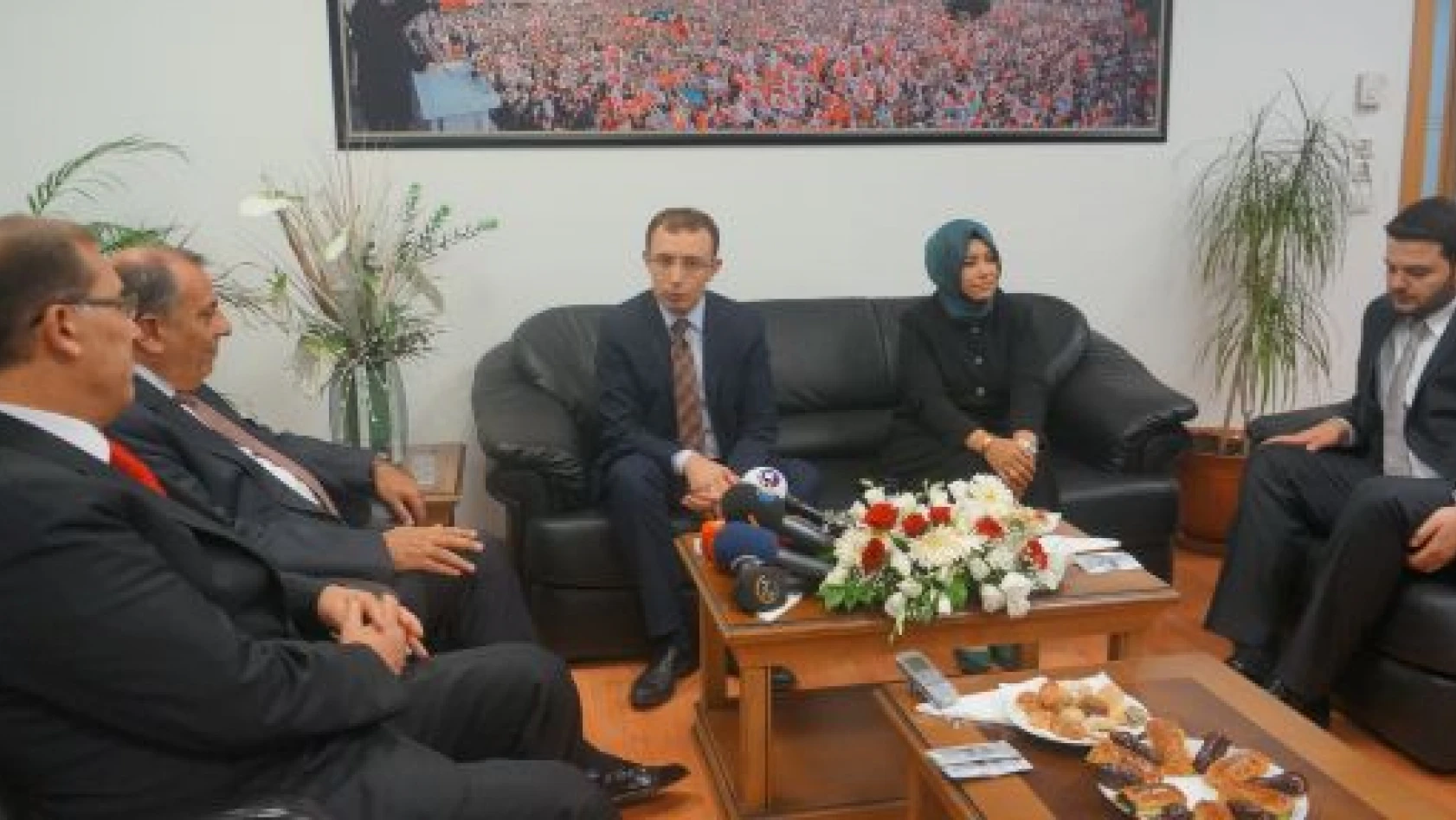 MHP ile AK Parti bayramlaşmasında Ergenekon davası konuşuldu