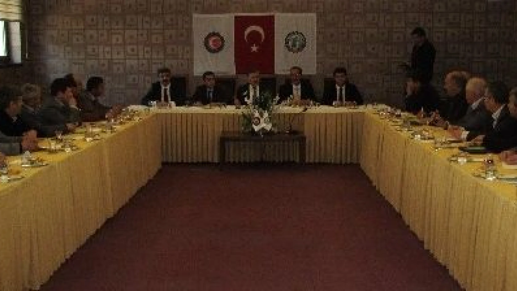 Öz Orman İş Sendikası Genel Başkan Yardımcısı Mustafa Çınar 