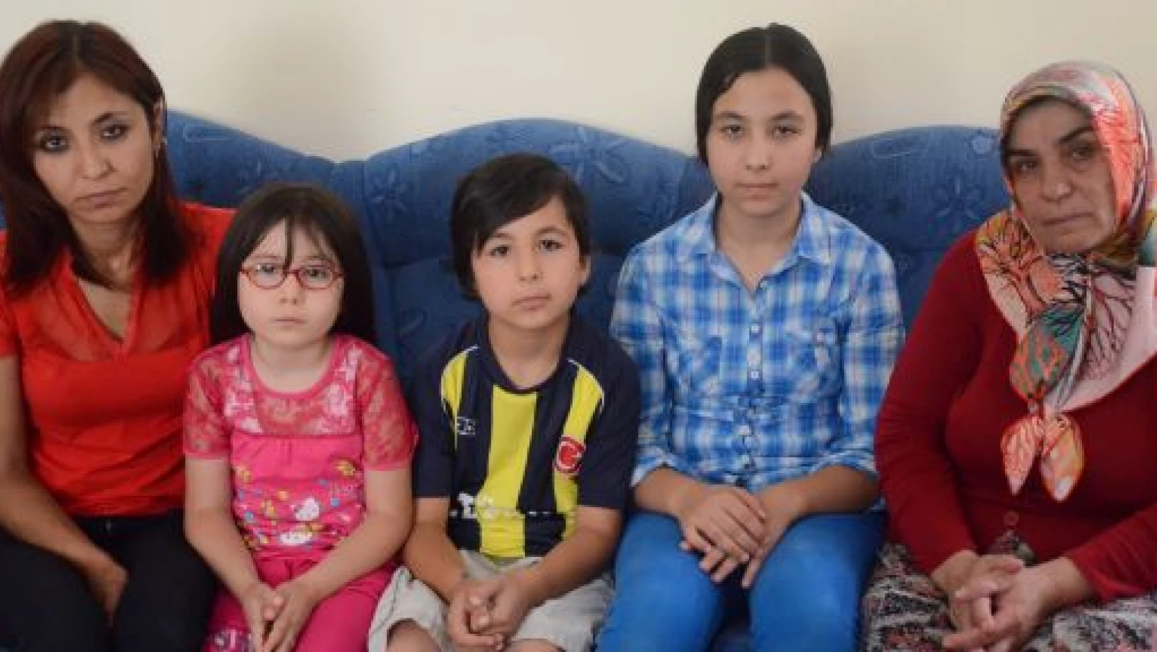 PKK'nın kaçırdığı işçinin annesi ve eşi ilgisizlikten dert yandı