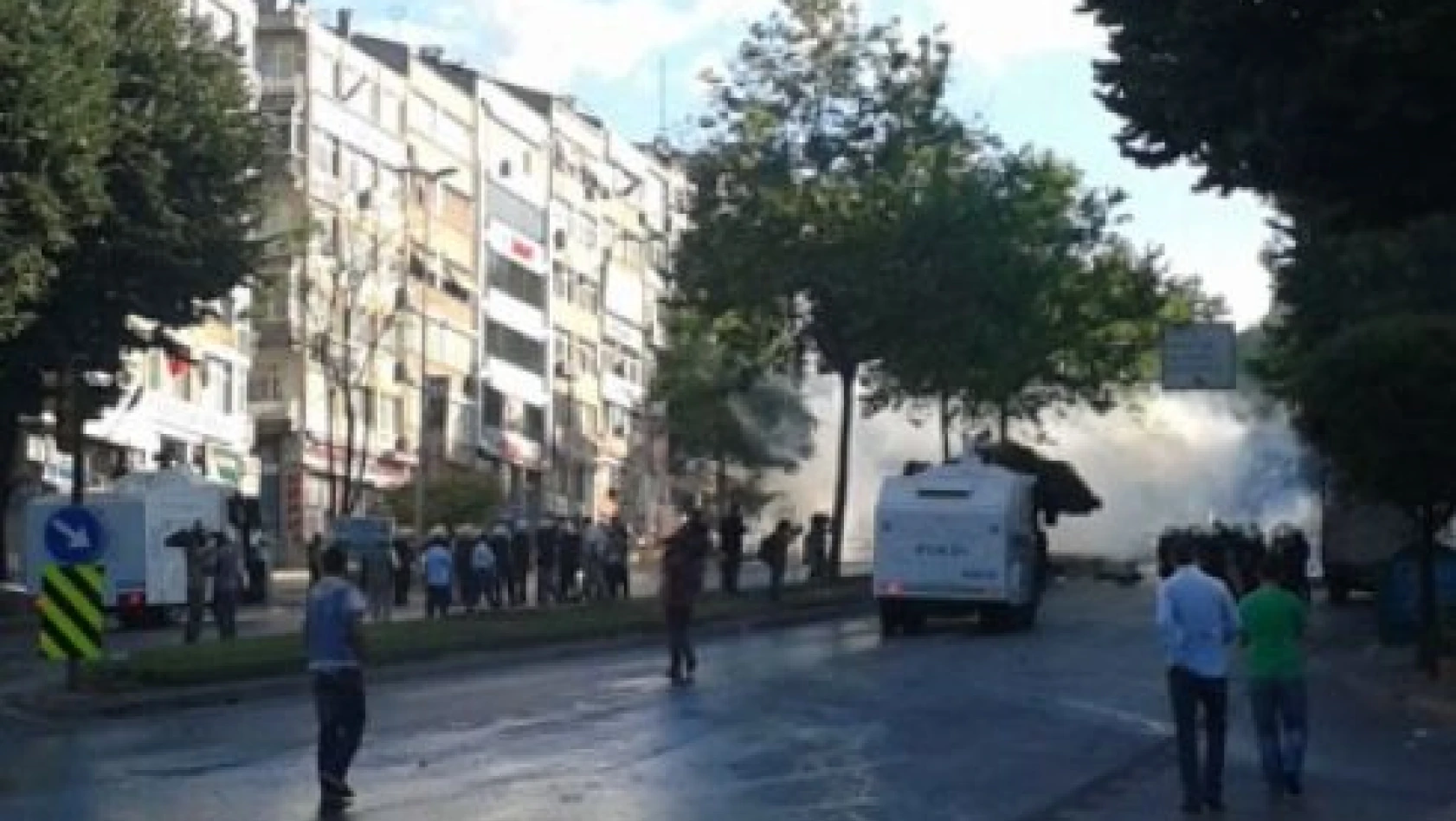 Polis, Gezi Parkı'nı boşalttı