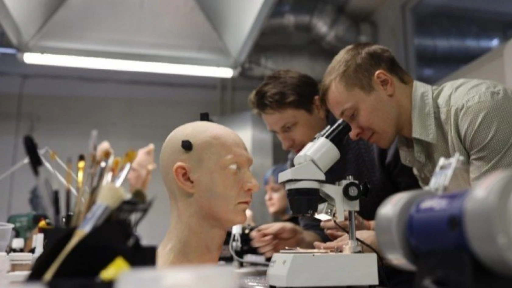 Rus Robot şirketi hiper-gerçekçi insansı robotlar geliştiriyor