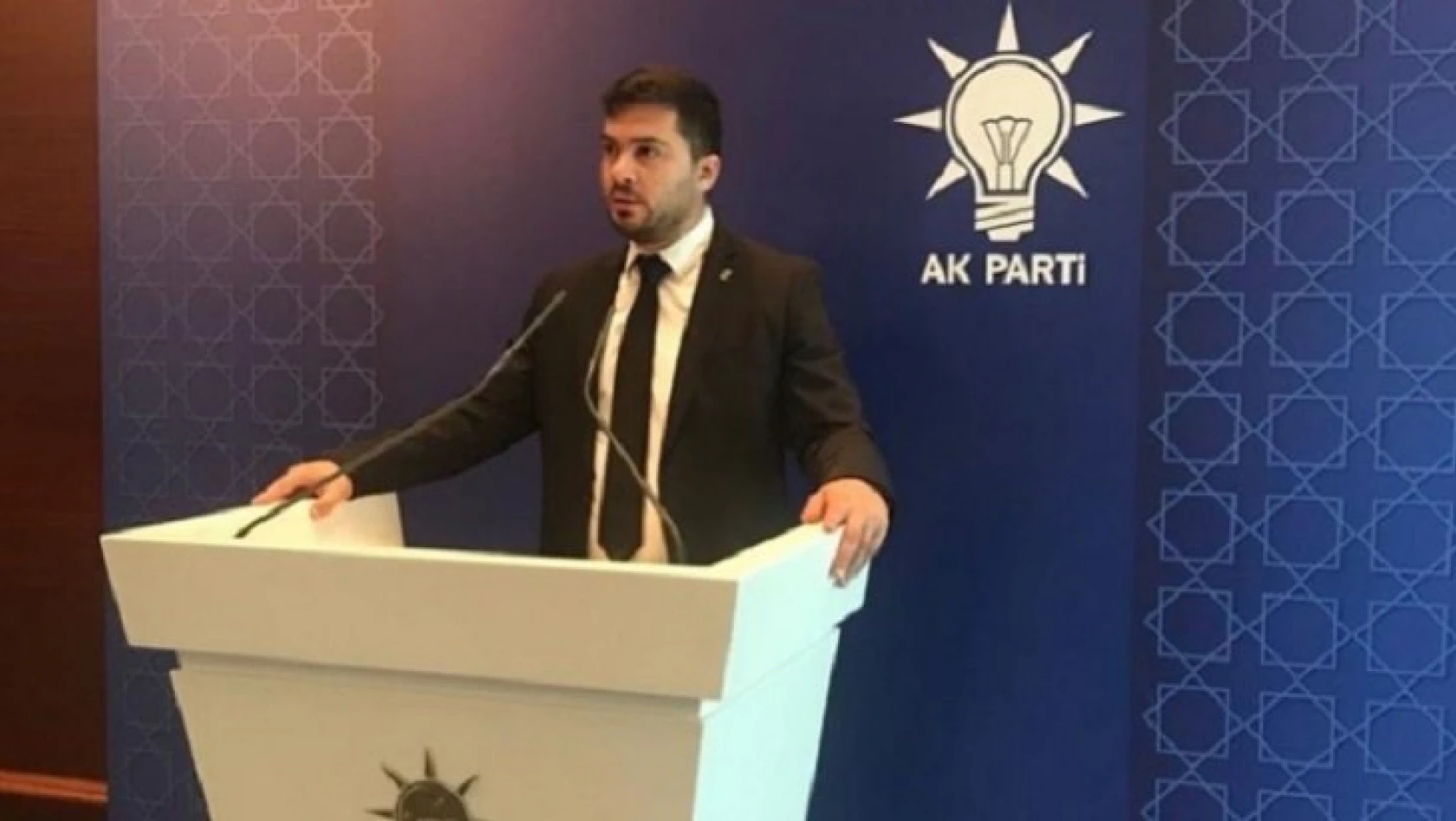 Sayıkoğlu'dan CHP Gençlik Kolları'na tepki!