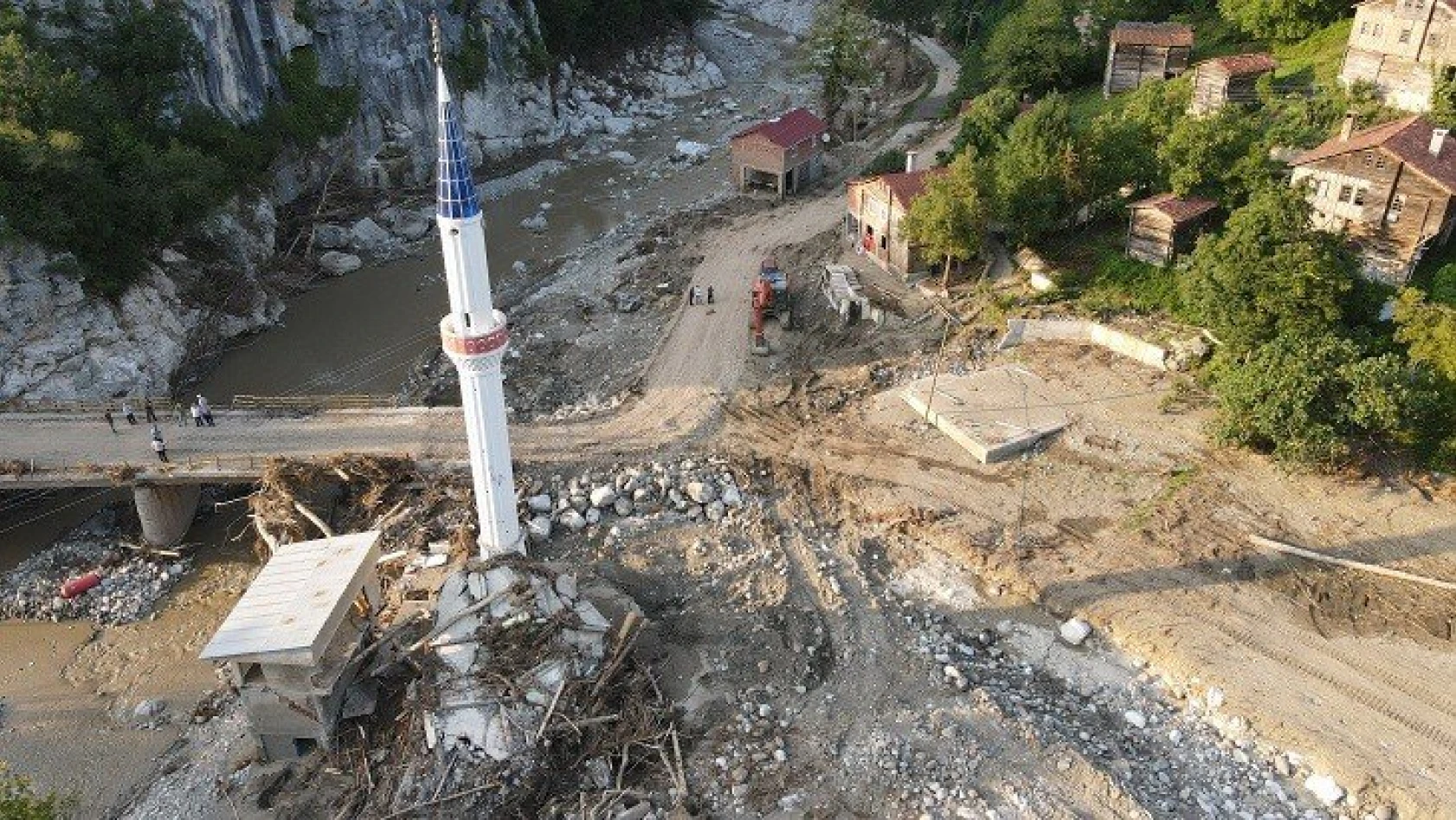 Sel felaketinde Çaydüzü köyünde 11 bina yıkıldı