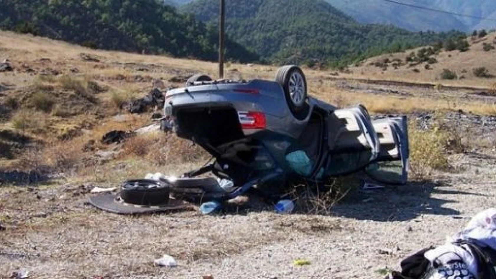 Tosya'da Otomobil Takla Attı: 3 Yaralı 