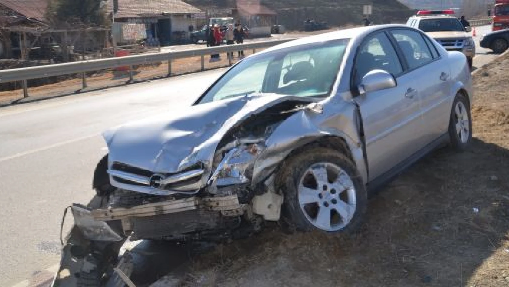 Tosya'da Trafik Kazası: 2 Yaralı
