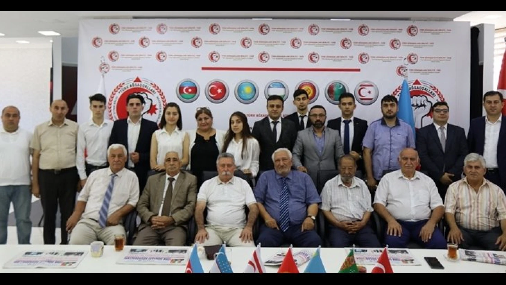 Türk Aksakalları Birliği büyüyor