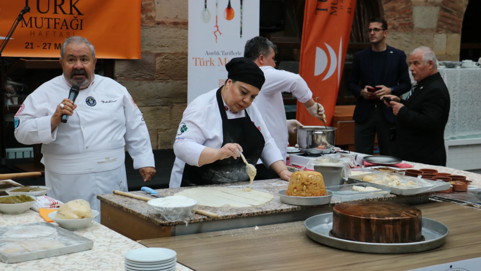 Türk Mutfağı Haftası'nda mutfak şovu