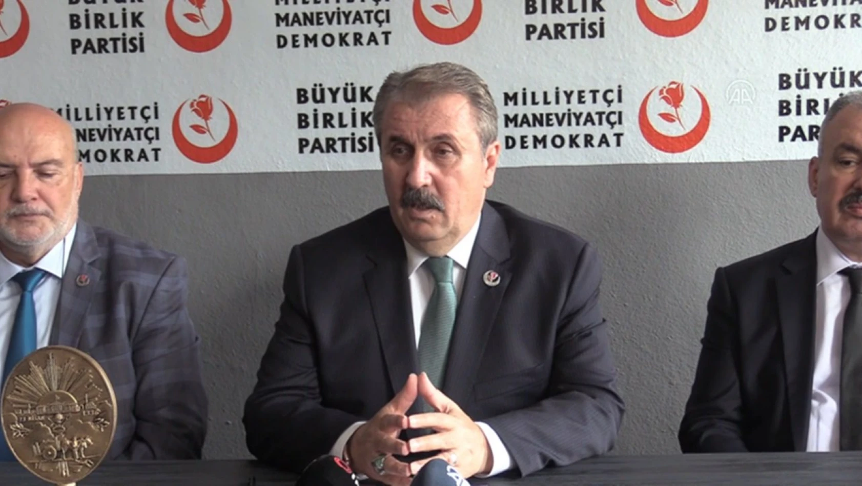 'Türkiye, bu terörist partisinden kurtarılmalıdır'