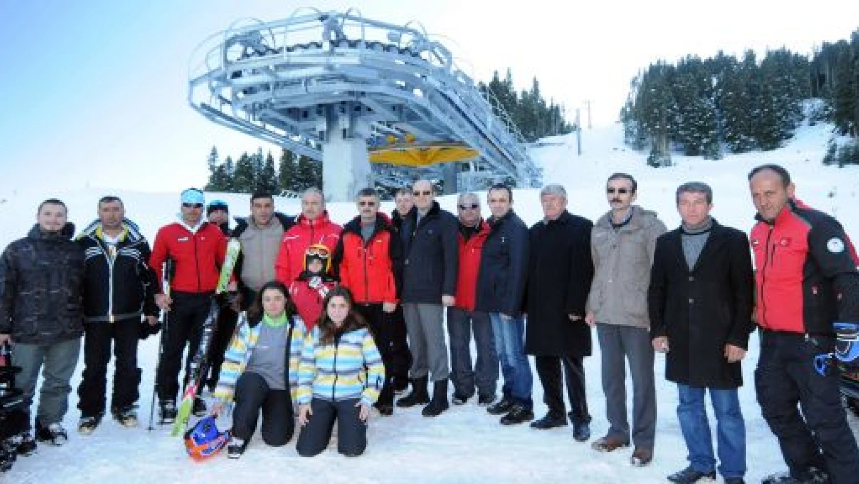 Yurduntepe Kayak Merkezinde ilk kayak yapıldı