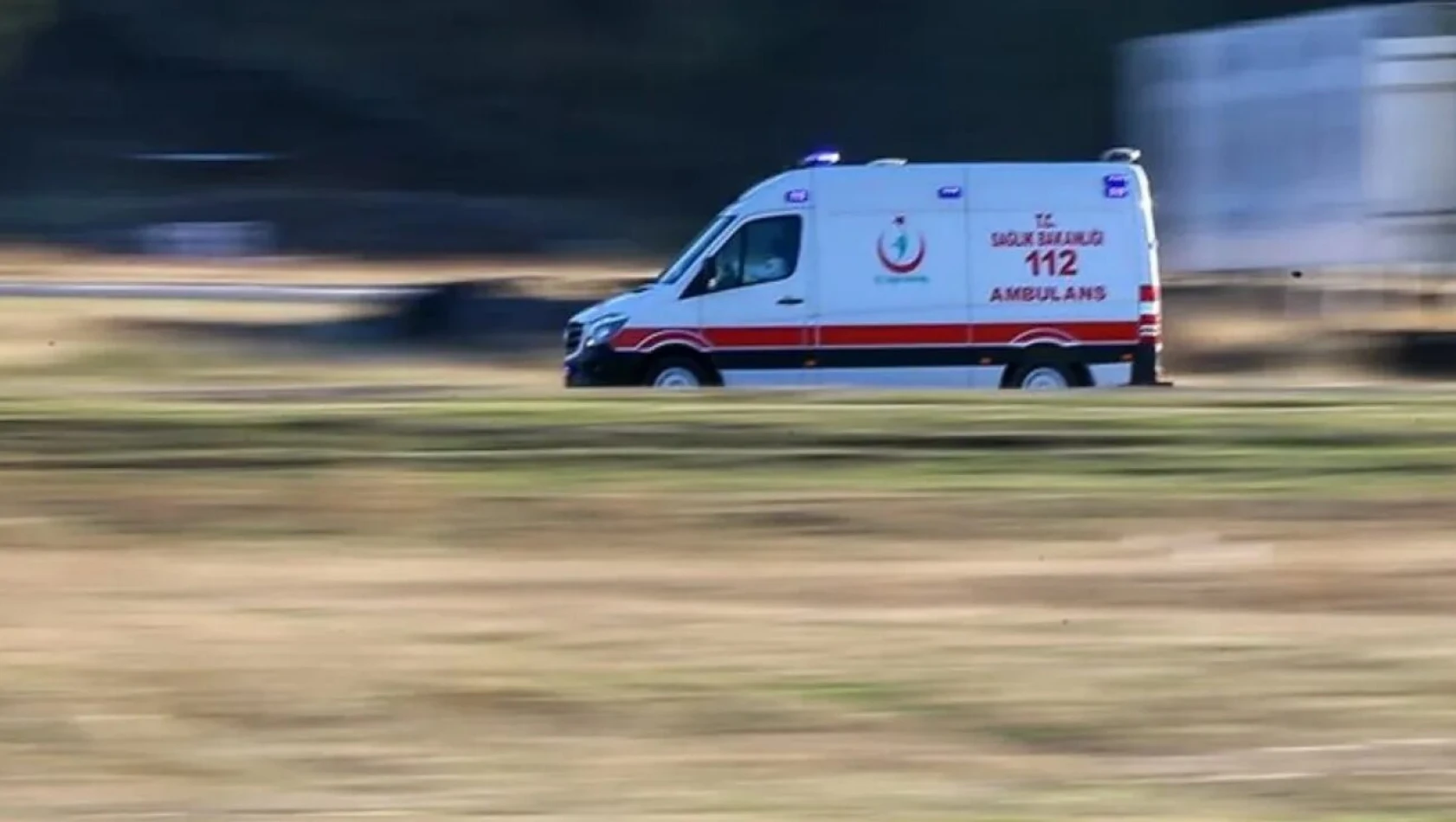 Ambulansı durdurup saldıran şahıs gözaltına alındı