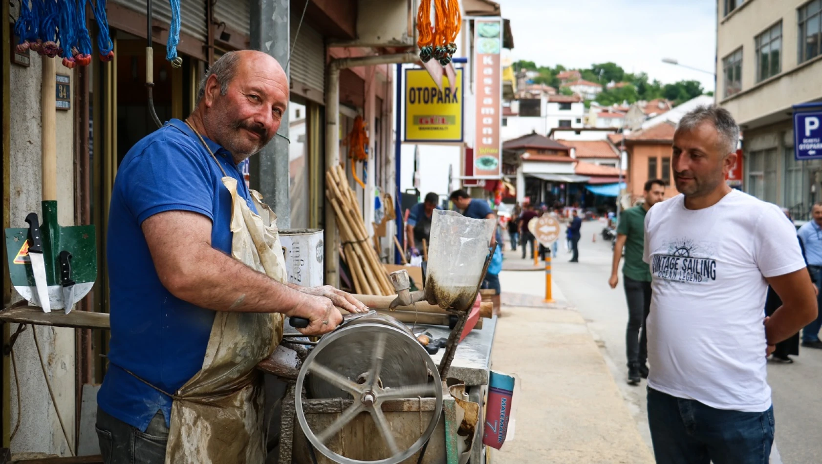 Bıçakçıların 'kurban' mesaisi