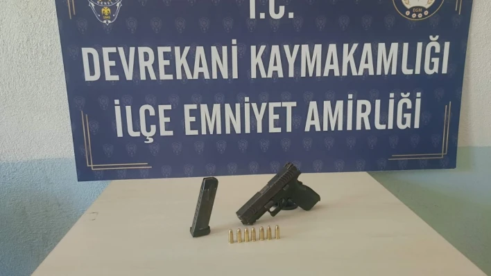 Devrekani'de ruhsatsız tabanca ele geçirildi