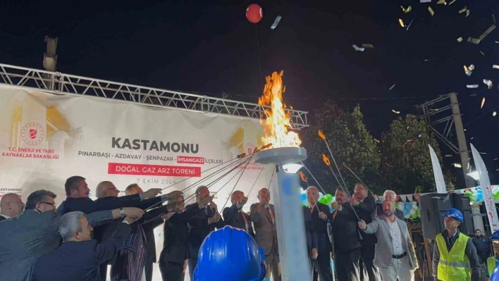 Kastamonu'da 4 ilçe daha doğal gaza kavuştu