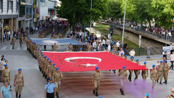 Aynı ruhla 95 kilometrelik yolu yürüdüler