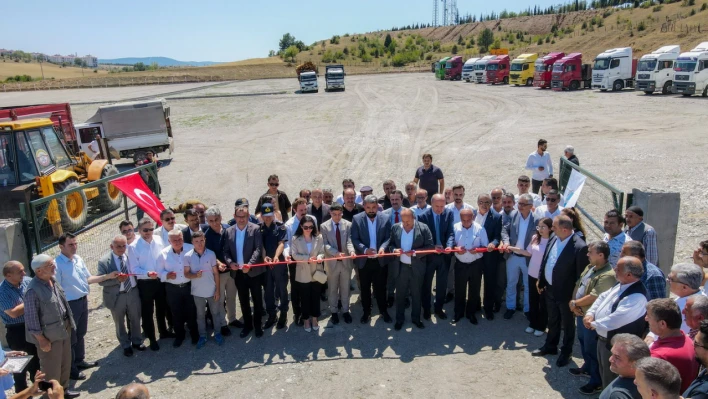 Taşköprü, yeni kamyon garajına kavuştu